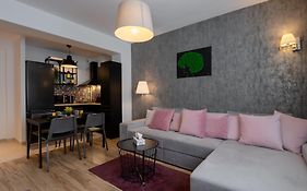 Airport Rin Nord Residence Apartment - Self Check-In